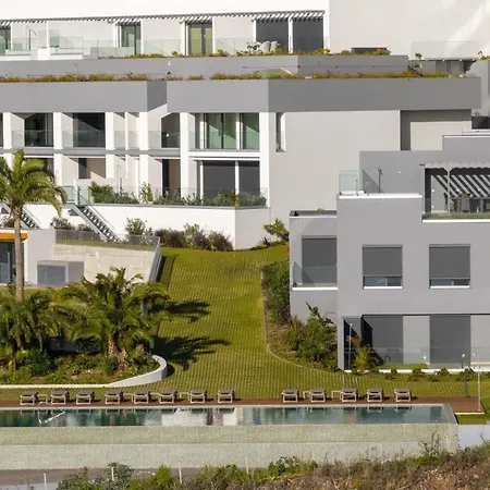 Acqua Viii Sea View And Pool * Фуншал