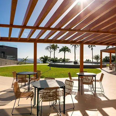 Acqua Viii By An Island