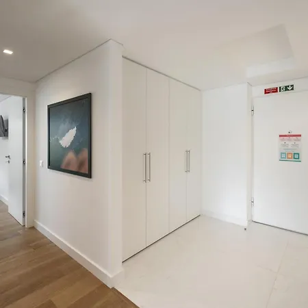 Acqua Viii By An Island Funchal (Madeira)