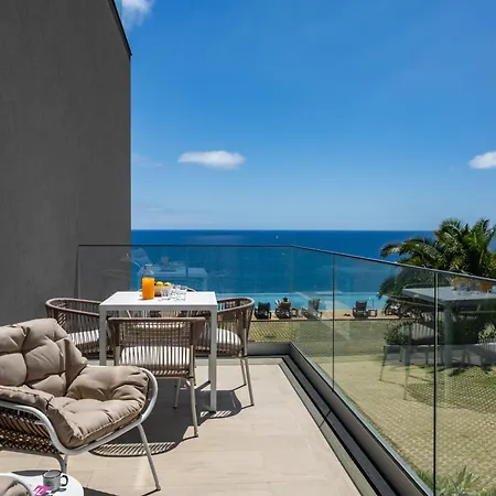 Acqua Viii Sea View And Pool Фуншал